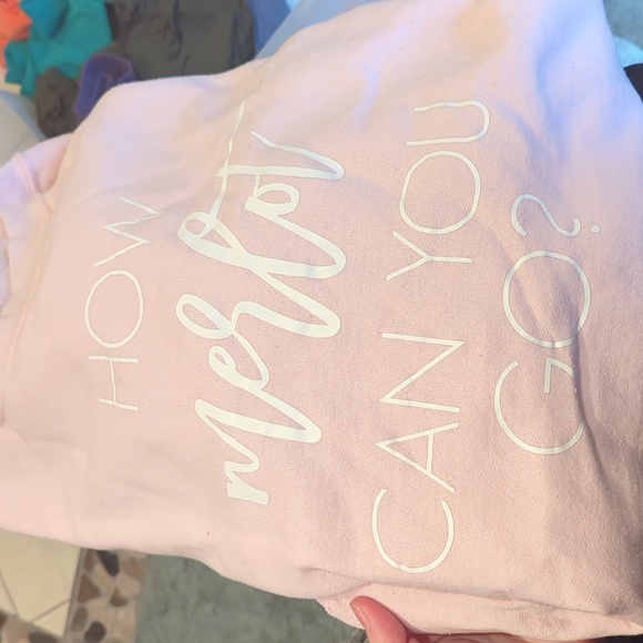 Wine pun crewneck sweatshirt, Gildan, pink, size medium - Picture 10 of 10